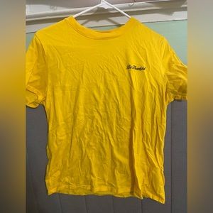 Comfortable yellow t-shirt